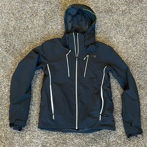 Helly Hansen Alpha Insulated Jacket, Black, Small